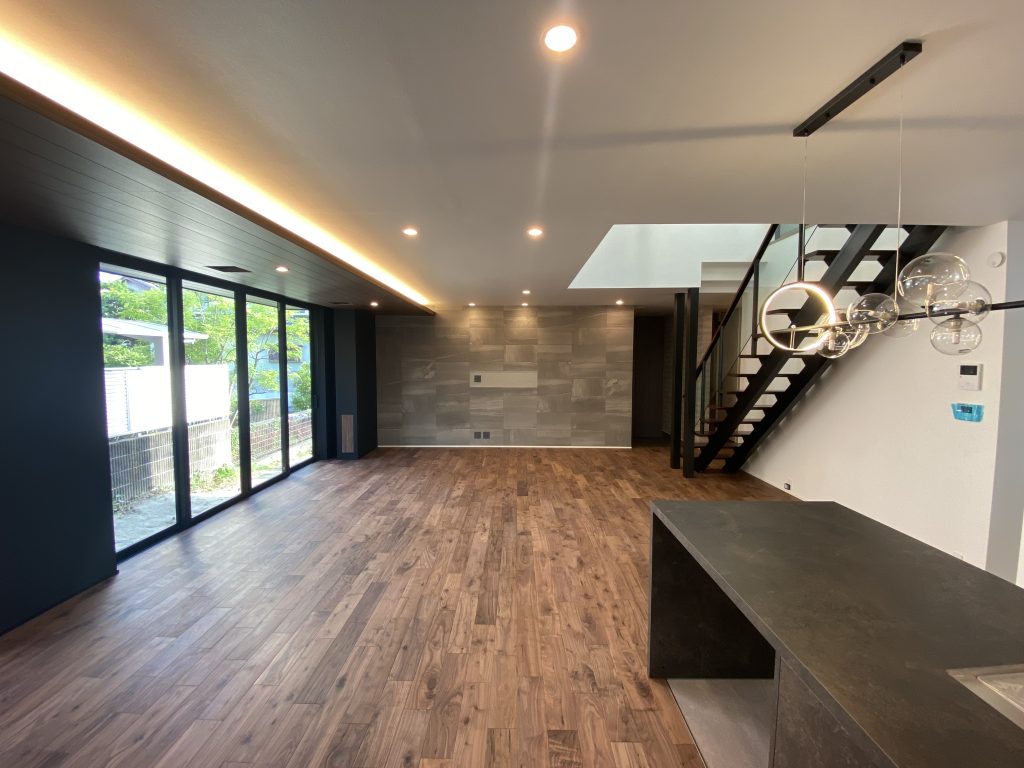 【 全館空調×縦にも横にも開放感のある家 】